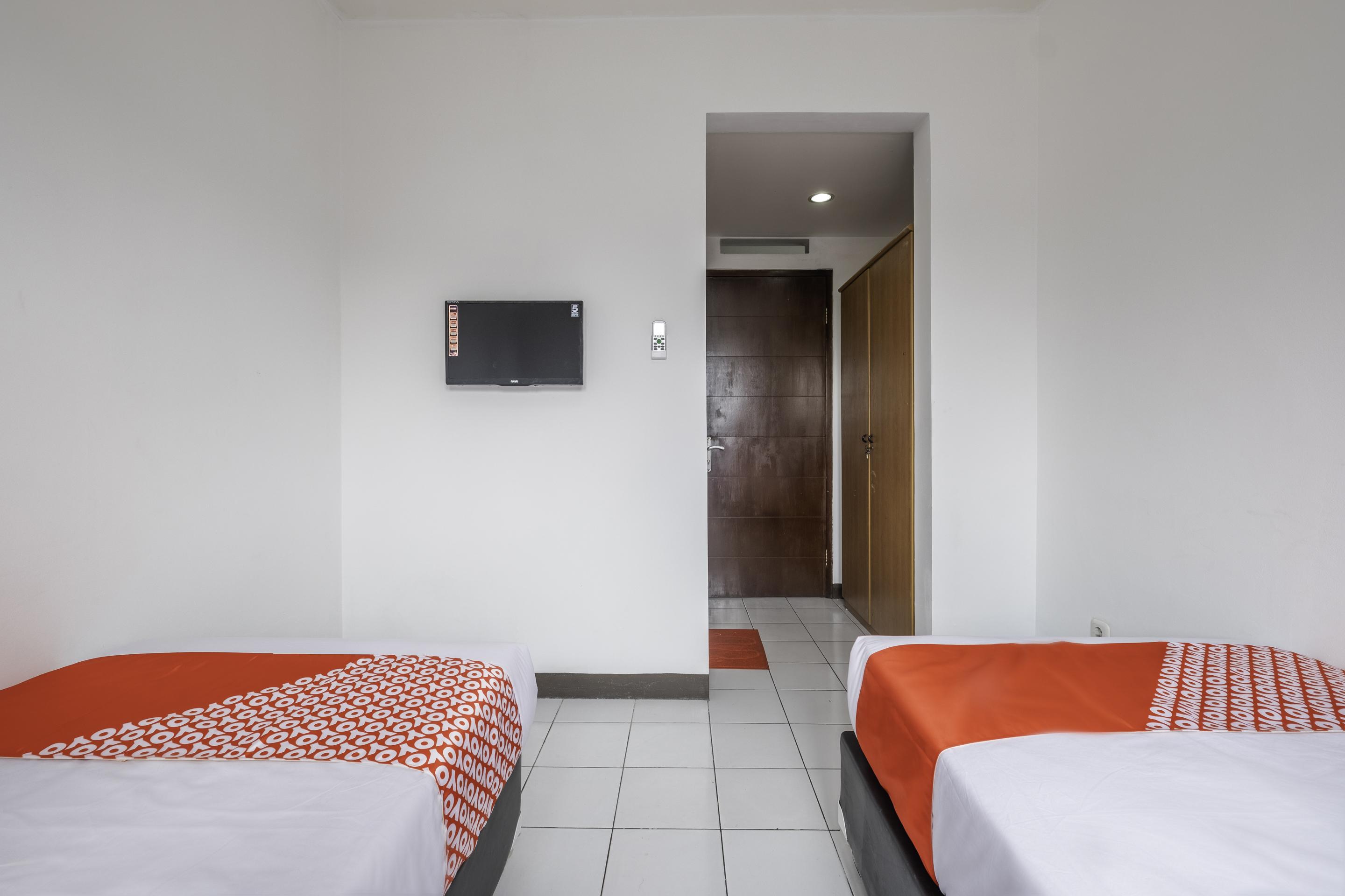 Oyo 1608 Feby Maisonatte 2* Bandung