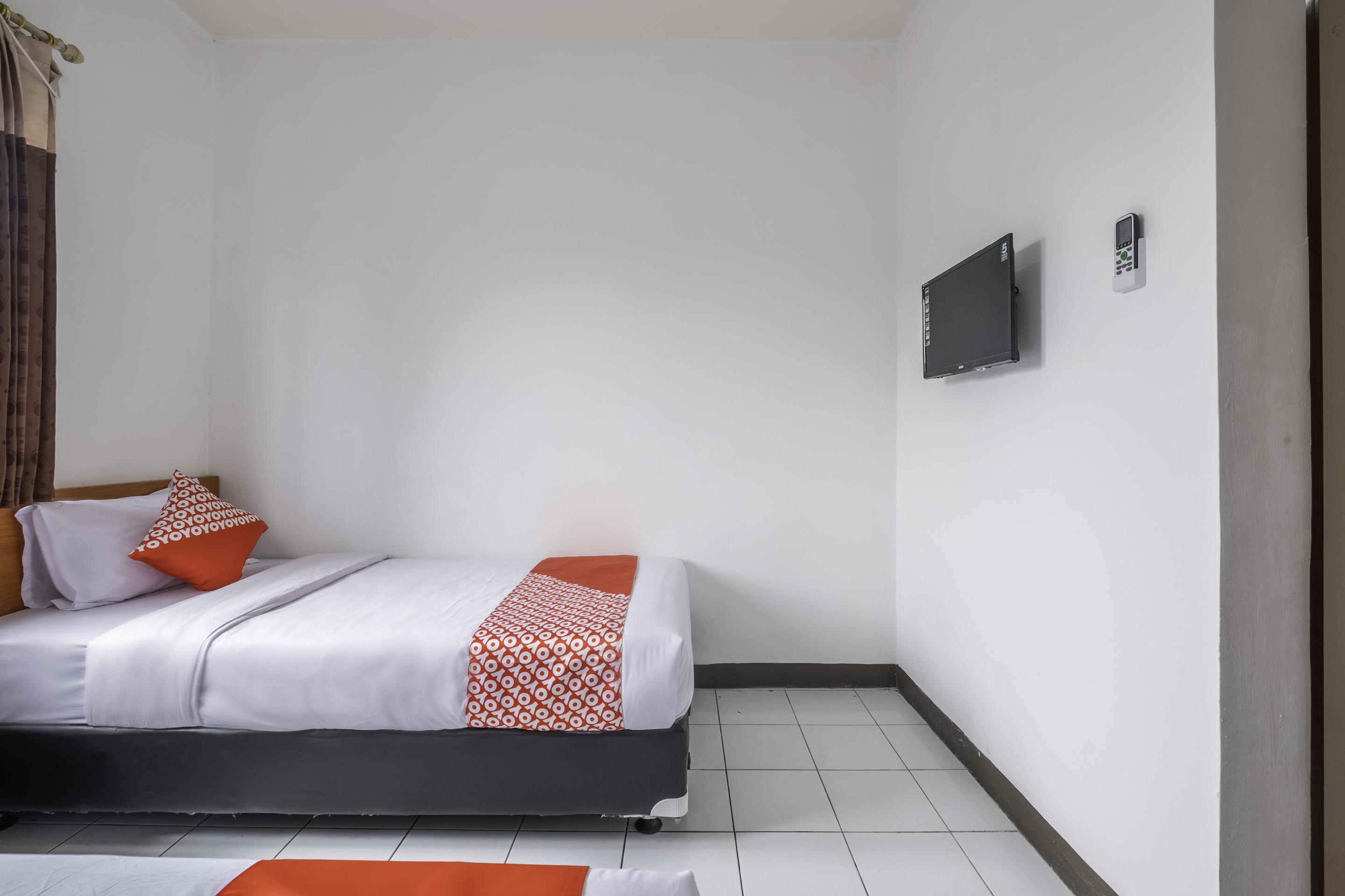 Oyo 1608 Feby Maisonatte Hotel Bandung