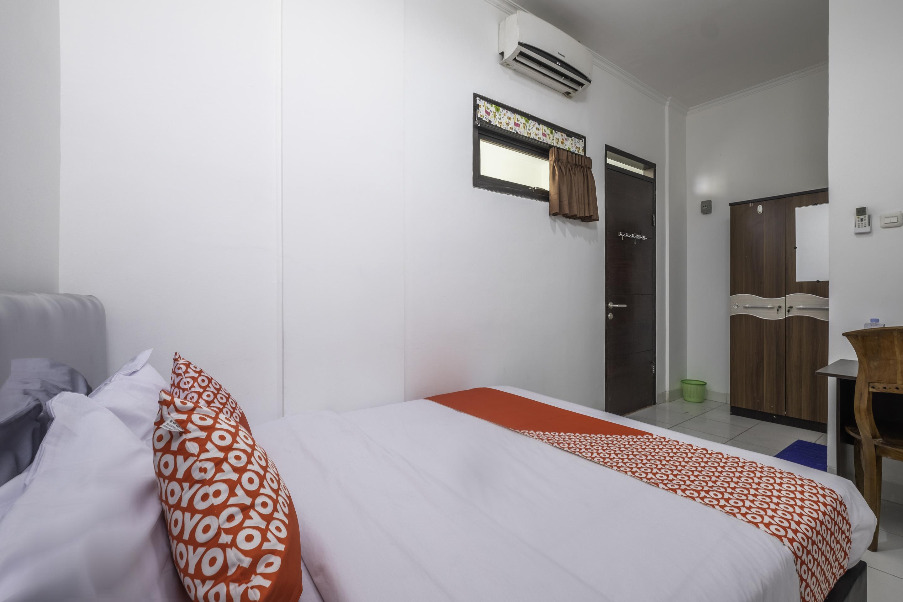 Hotel Oyo 1608 Feby Maisonatte Bandung